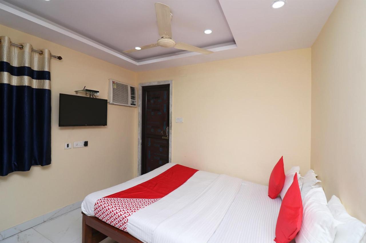 Oyo Flagship 16209 Hotel Ambar Palace Calcutta Calcutta Bara Bazar Esterno foto