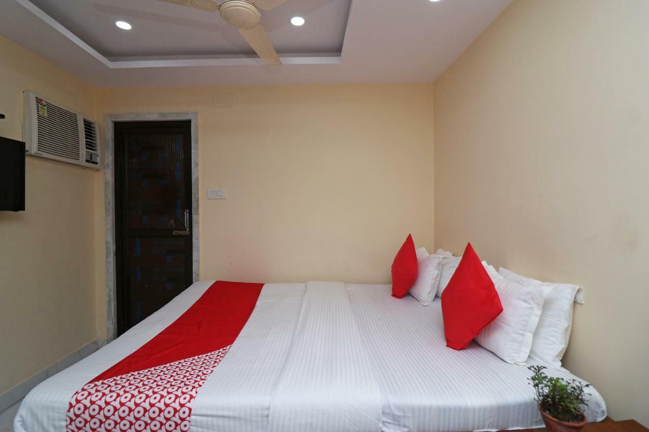 Oyo Flagship 16209 Hotel Ambar Palace Calcutta Calcutta Bara Bazar Esterno foto