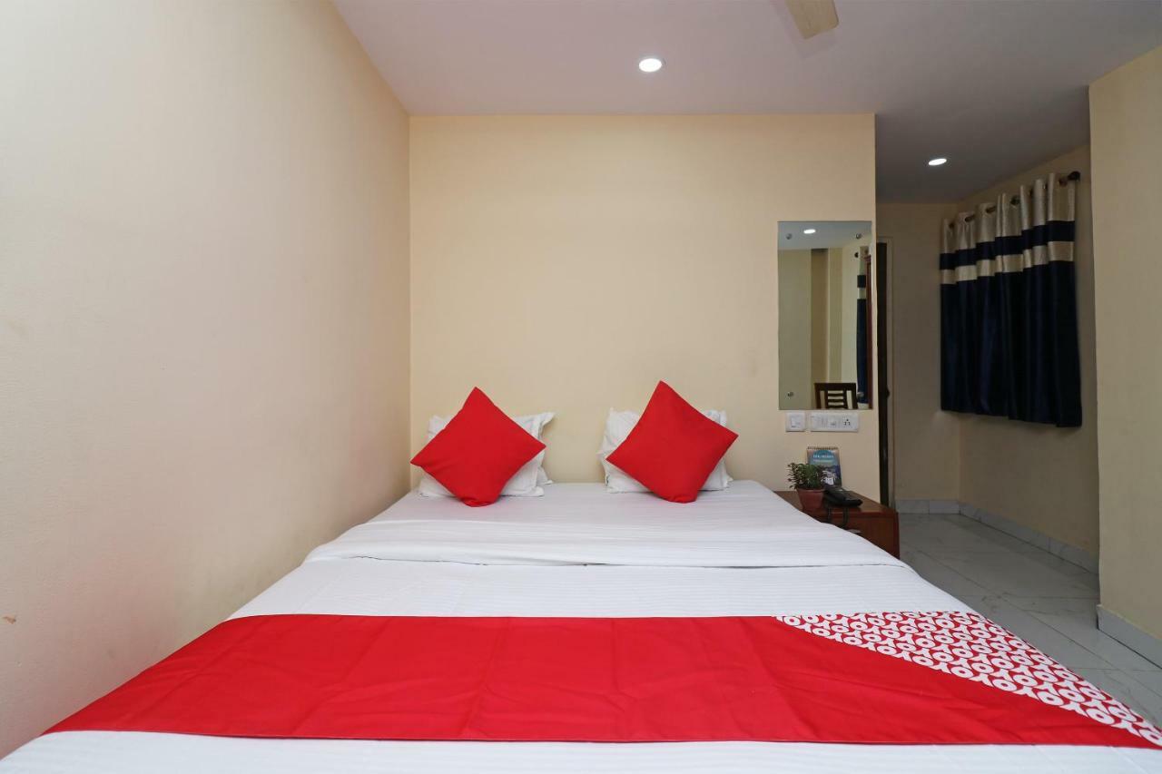 Oyo Flagship 16209 Hotel Ambar Palace Calcutta Calcutta Bara Bazar Esterno foto